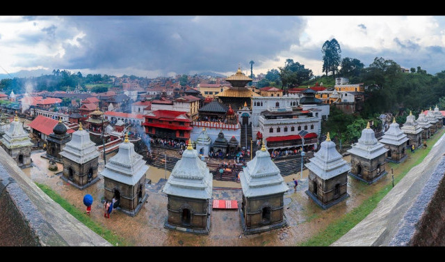 Непал. Храм-крематорий и допотопная энергетика