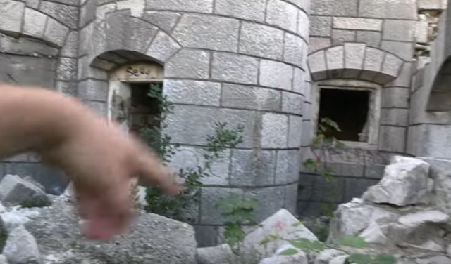 Открытия в безымянной крепости в Боснии