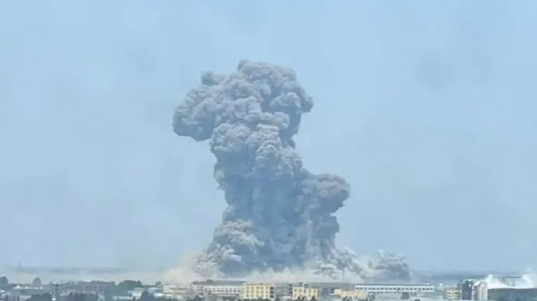 Взрыв на химзаводе