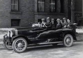 Паровые и электрические автомобили до 1930-х: кому выгоден отказ от них