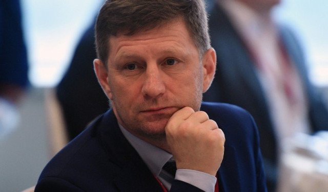 Вот когда его арестовали - народ вышел на улицы и не уходил оттуда месяцами...