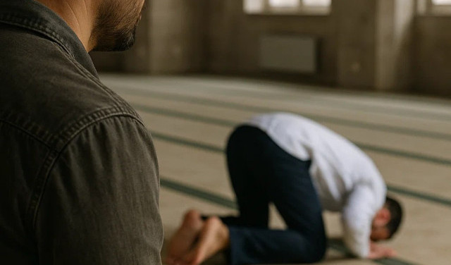 Стань ближе к Аллаху, говорили они...