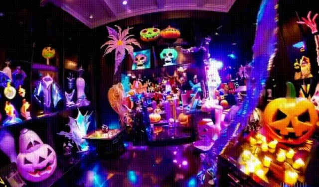 Сколько можно пихать нам в мозги это ритуально-трупное информационное гавно?...