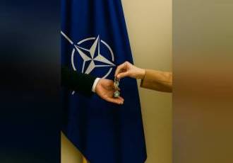 Когда кремлеботы с экрана вновь орут...