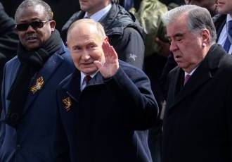 Эмбало, предпоследний из друзей Путина - свергнут...