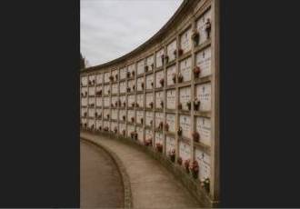 Вот это и стена на Мамаевом кургане например - стена плача...